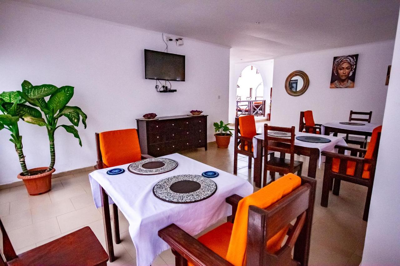 Harmony Resort Boutique Hotel Banjul Exterior foto