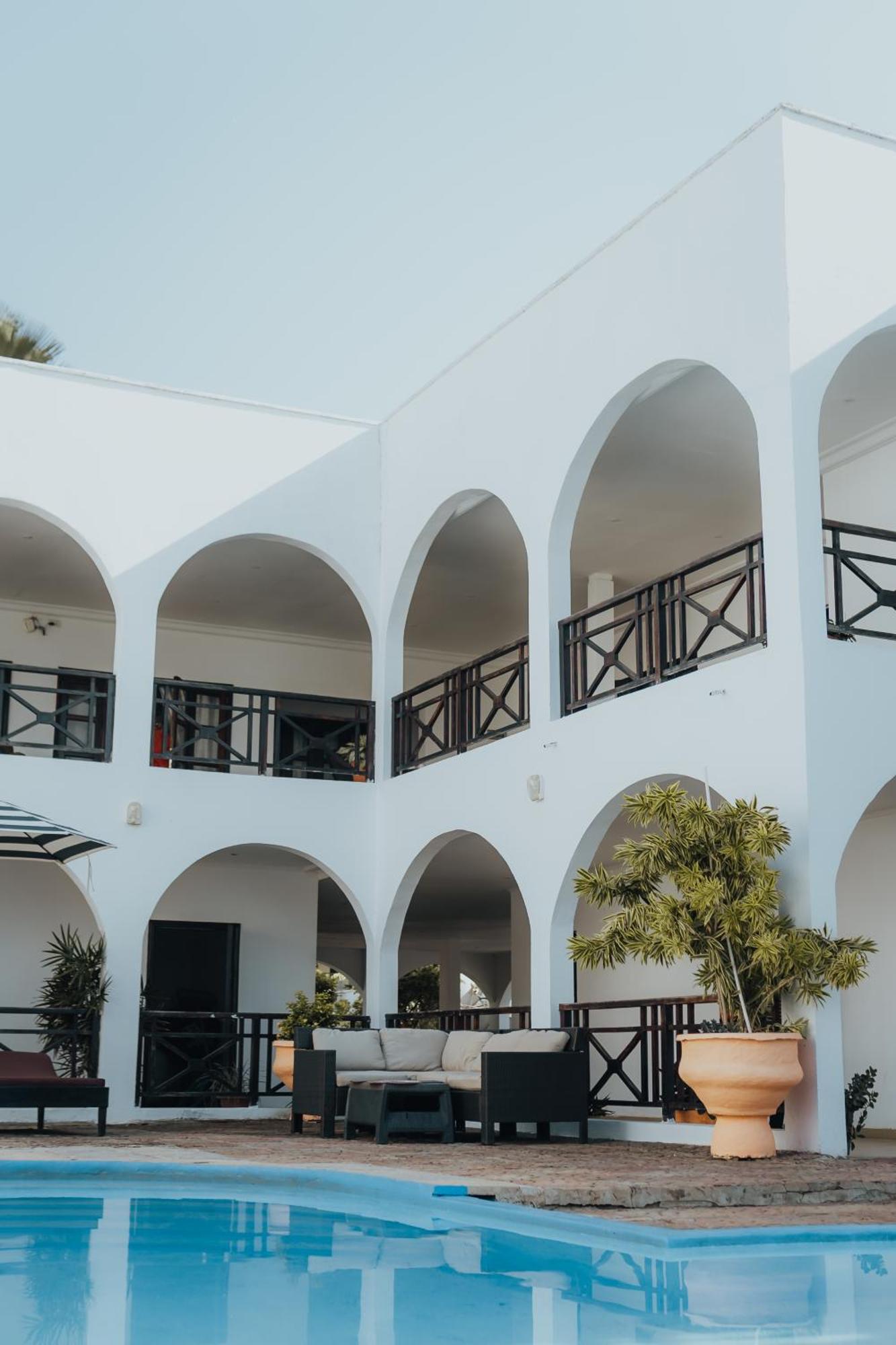Harmony Resort Boutique Hotel Banjul Exterior foto