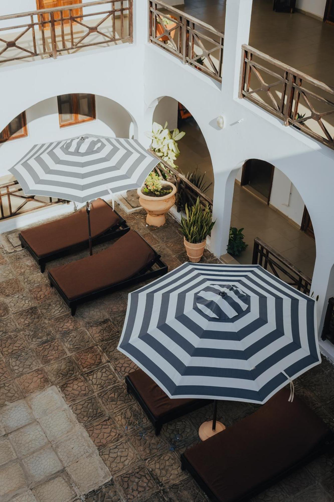 Harmony Resort Boutique Hotel Banjul Exterior foto