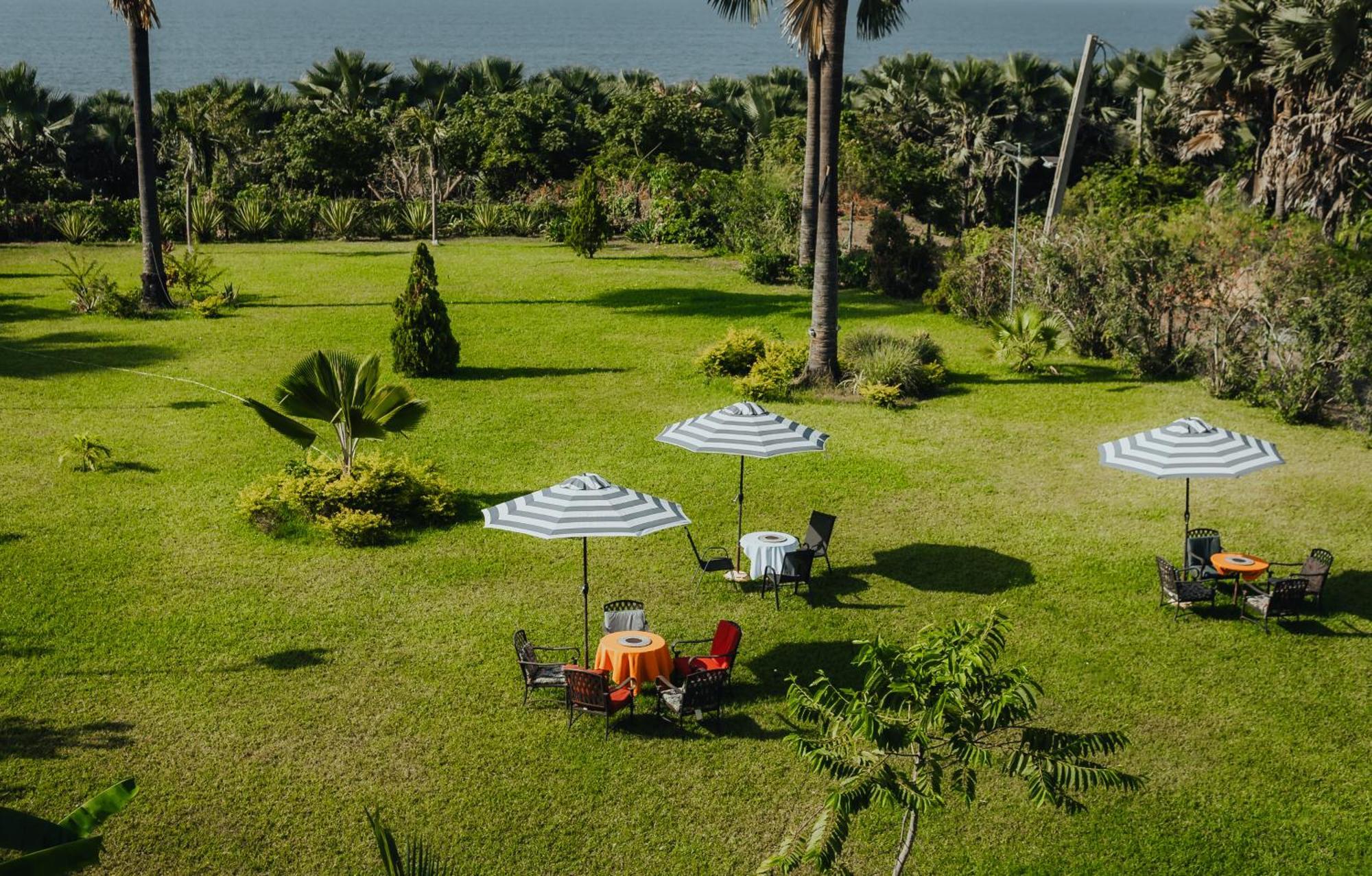 Harmony Resort Boutique Hotel Banjul Exterior foto