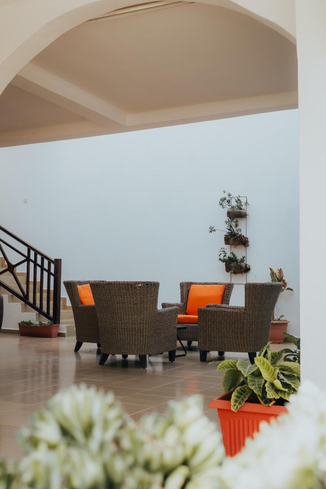 Harmony Resort Boutique Hotel Banjul Exterior foto