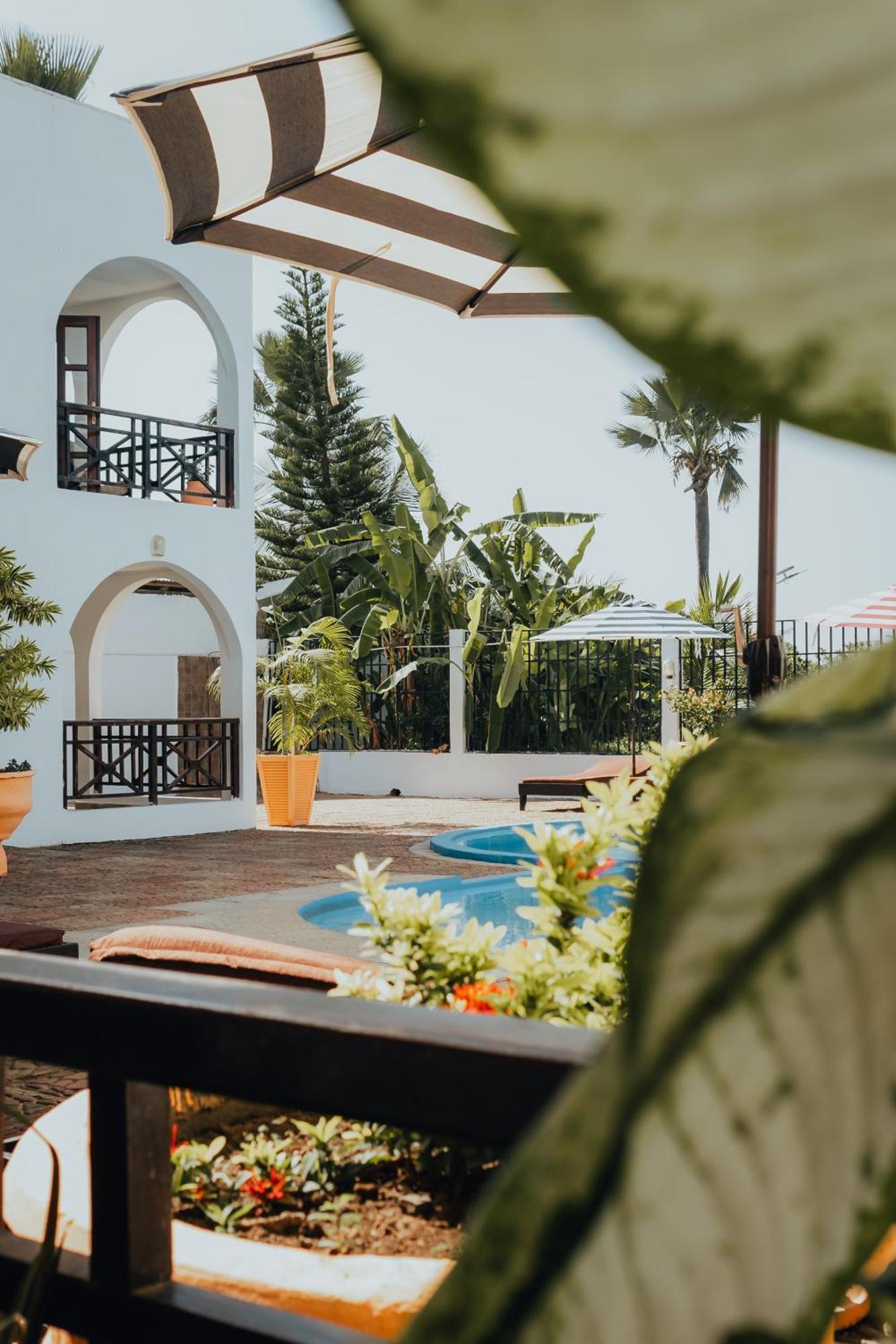 Harmony Resort Boutique Hotel Banjul Exterior foto